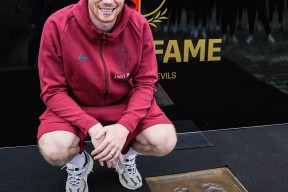 九游娱乐-德布劳内回归赛场，回归赛场首场状态亮眼，瑞士队观众沸腾！的简单介绍