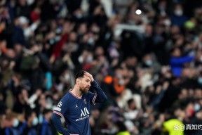 九游体育-包含梅西在巴黎圣日耳曼比赛中持续失利，反败为胜引发热议！比赛高潮迭起的词条